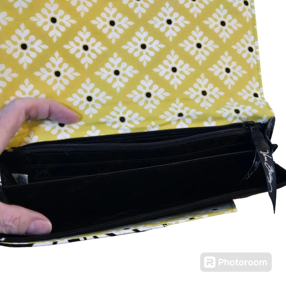 Vera Bradley Retired Baroque Bi-Fold Wallet Checkbook Cover Black Gray Green EUC - Picture 5 of 8